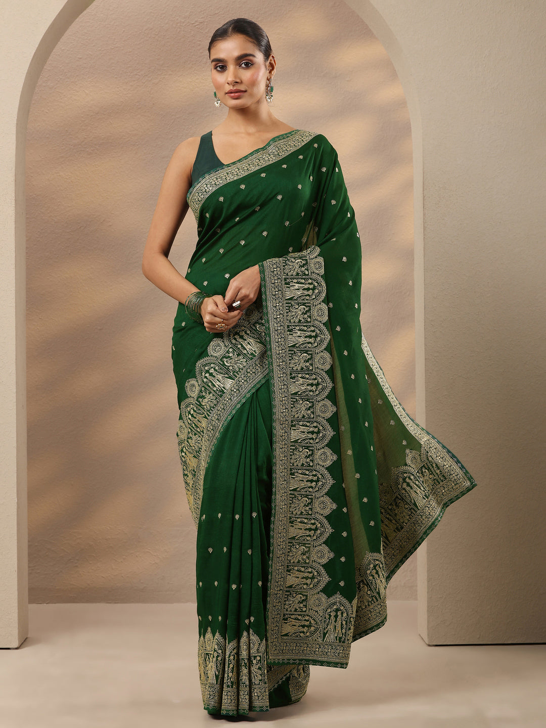  Green Embroidered Georgette Saree With Unstitched Blouse Piece 