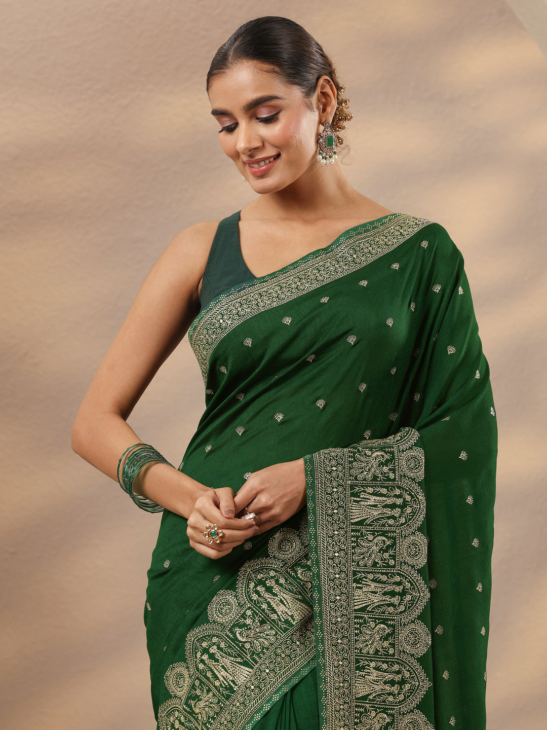  Green Embroidered Georgette Saree With Unstitched Blouse Piece 