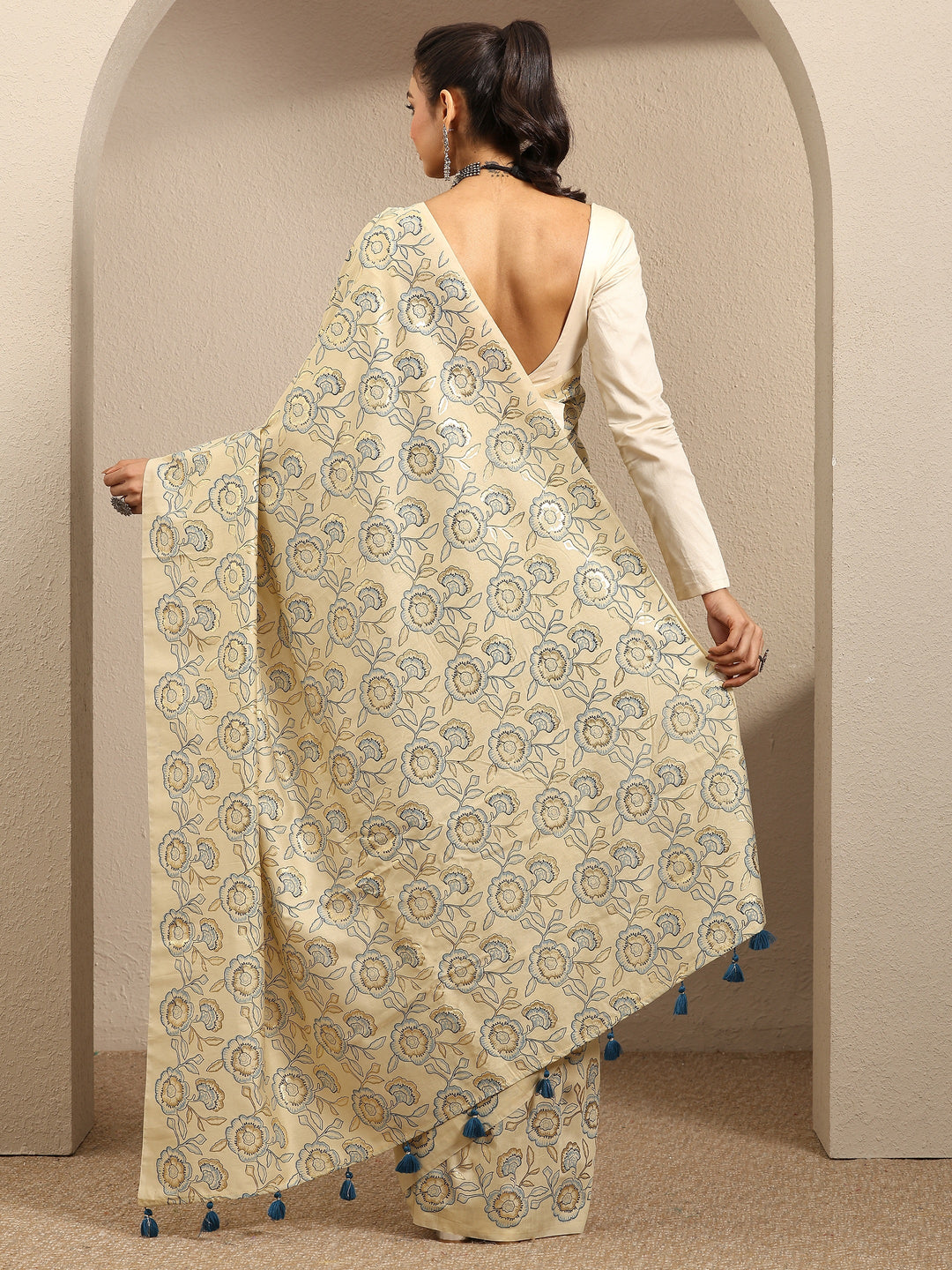  Beige Printed Cotton Blend Saree With Unstitched Blouse Piece 