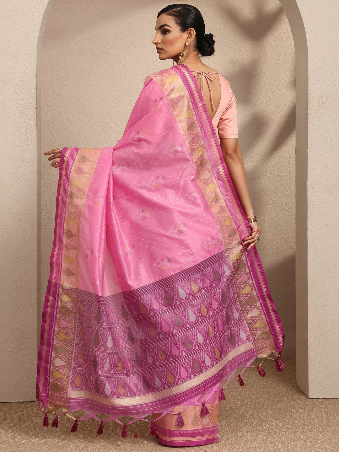  Pink Woven Design Banarsi Silk Blend Saree With Unstitched Blouse Piece 