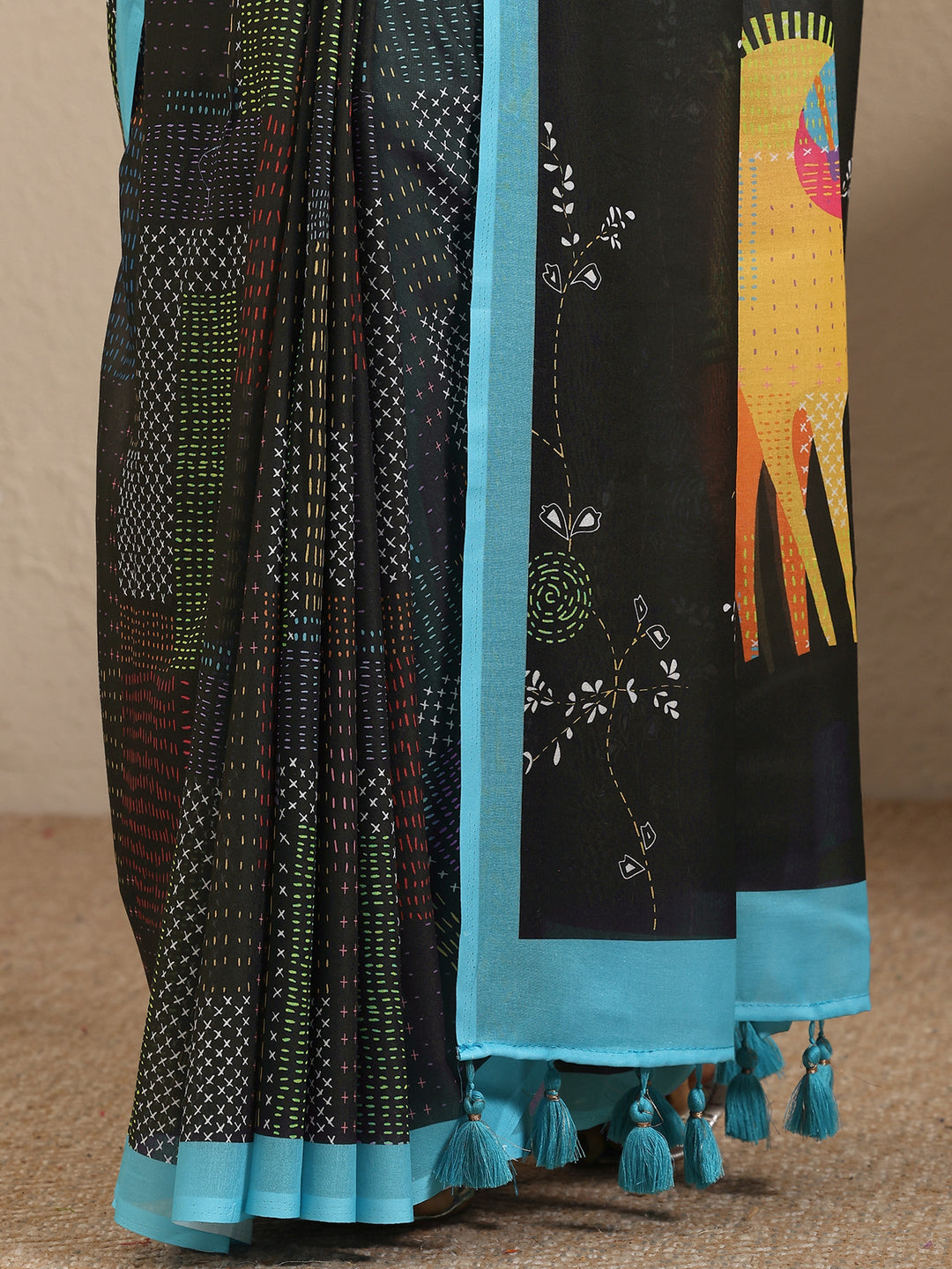  Black Printed Cotton Blend Saree With Unstitched Blouse Piece 