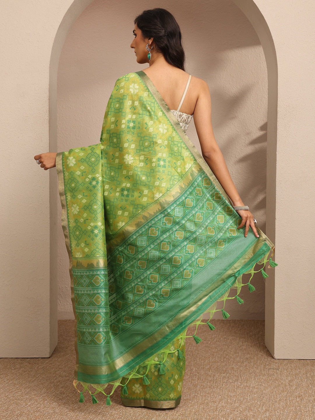  Green Woven Design Banarsi Silk Blend Saree With Unstitched Blouse Piece 