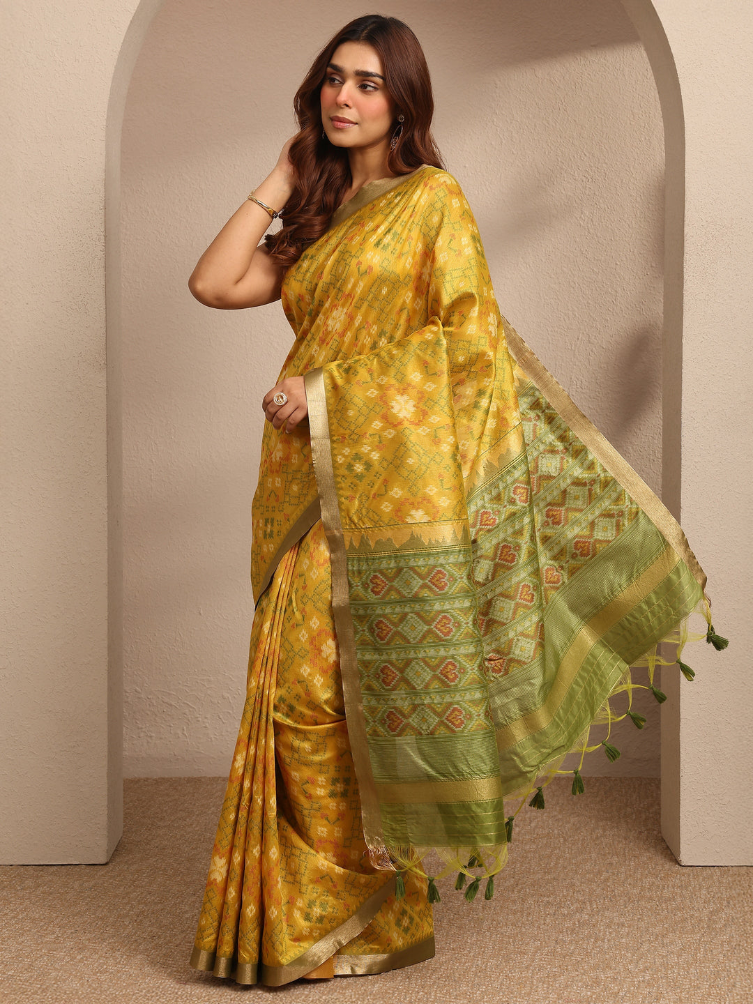  Yellow Woven Design Banarsi Silk Blend Saree With Unstitched Blouse Piece 