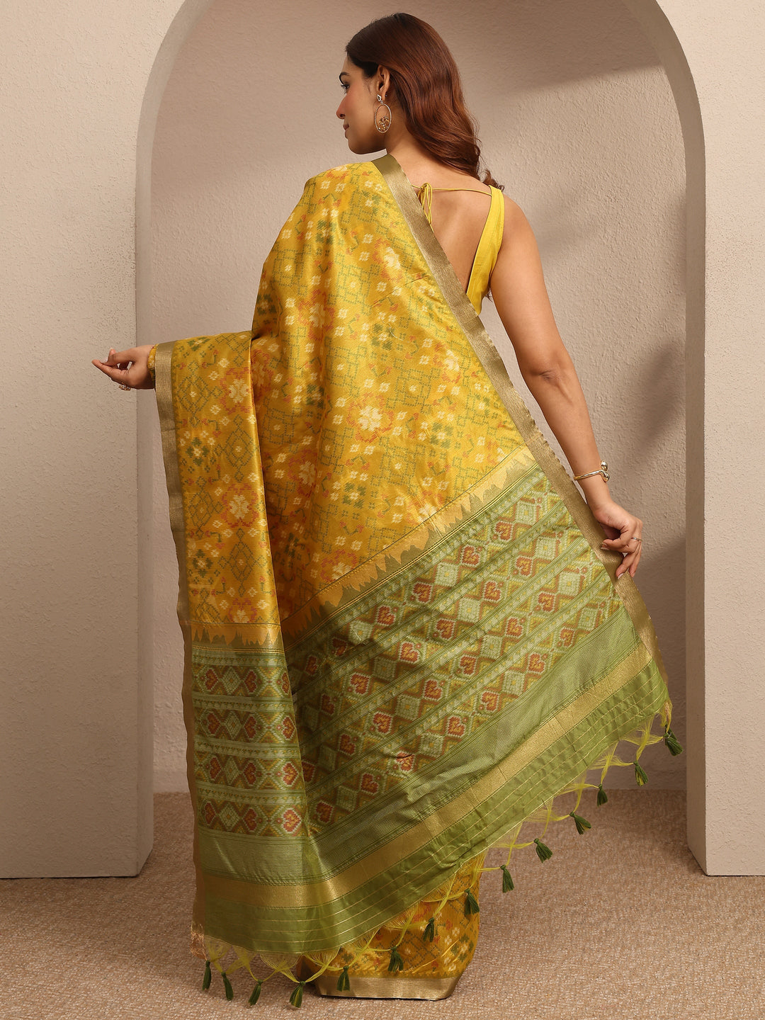  Yellow Woven Design Banarsi Silk Blend Saree With Unstitched Blouse Piece 