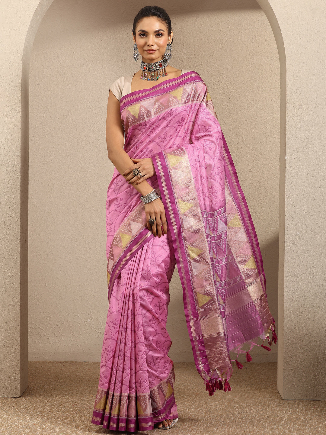  Pink Woven Design Silk Blend Saree With Unstitched Blouse Piece 