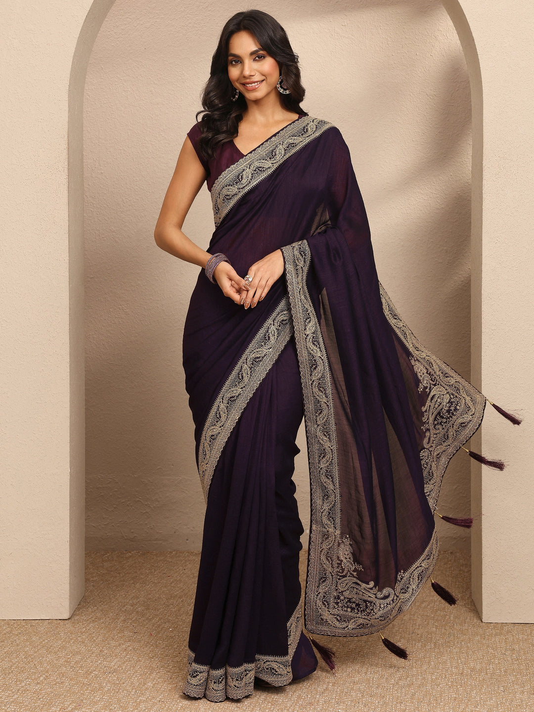 Burgundy Solid Georgette Saree With Unstitched Blouse Piece