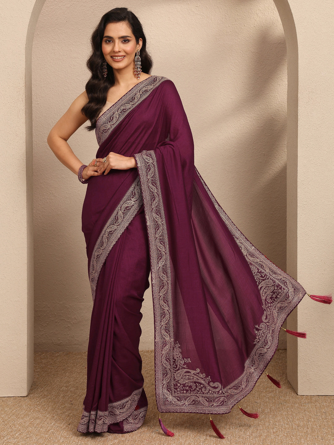 Maroon Solid Georgette Saree With Unstitched Blouse Piece