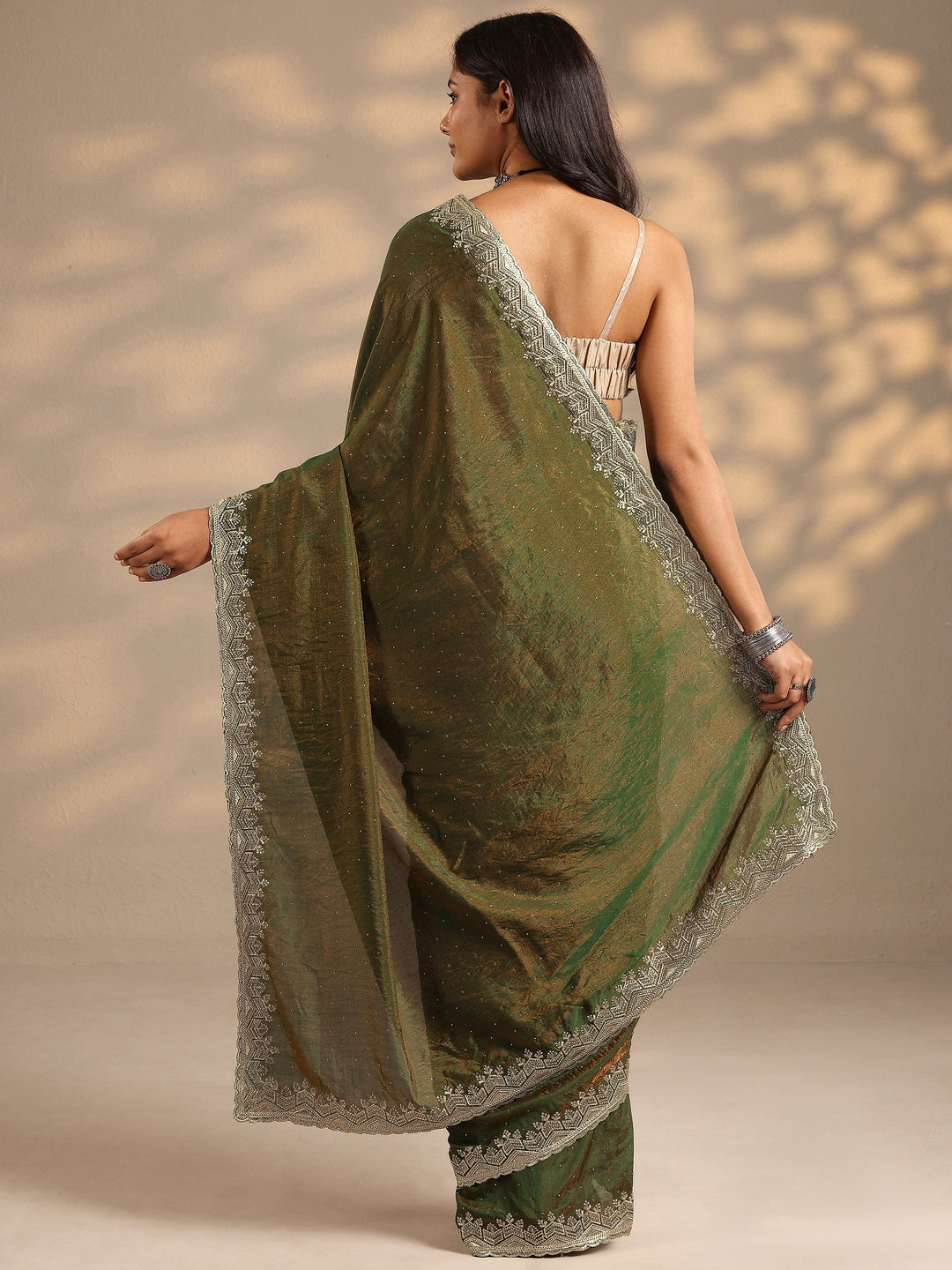  Green Embellished Silk Blend Saree With Unstitched Blouse Piece 
