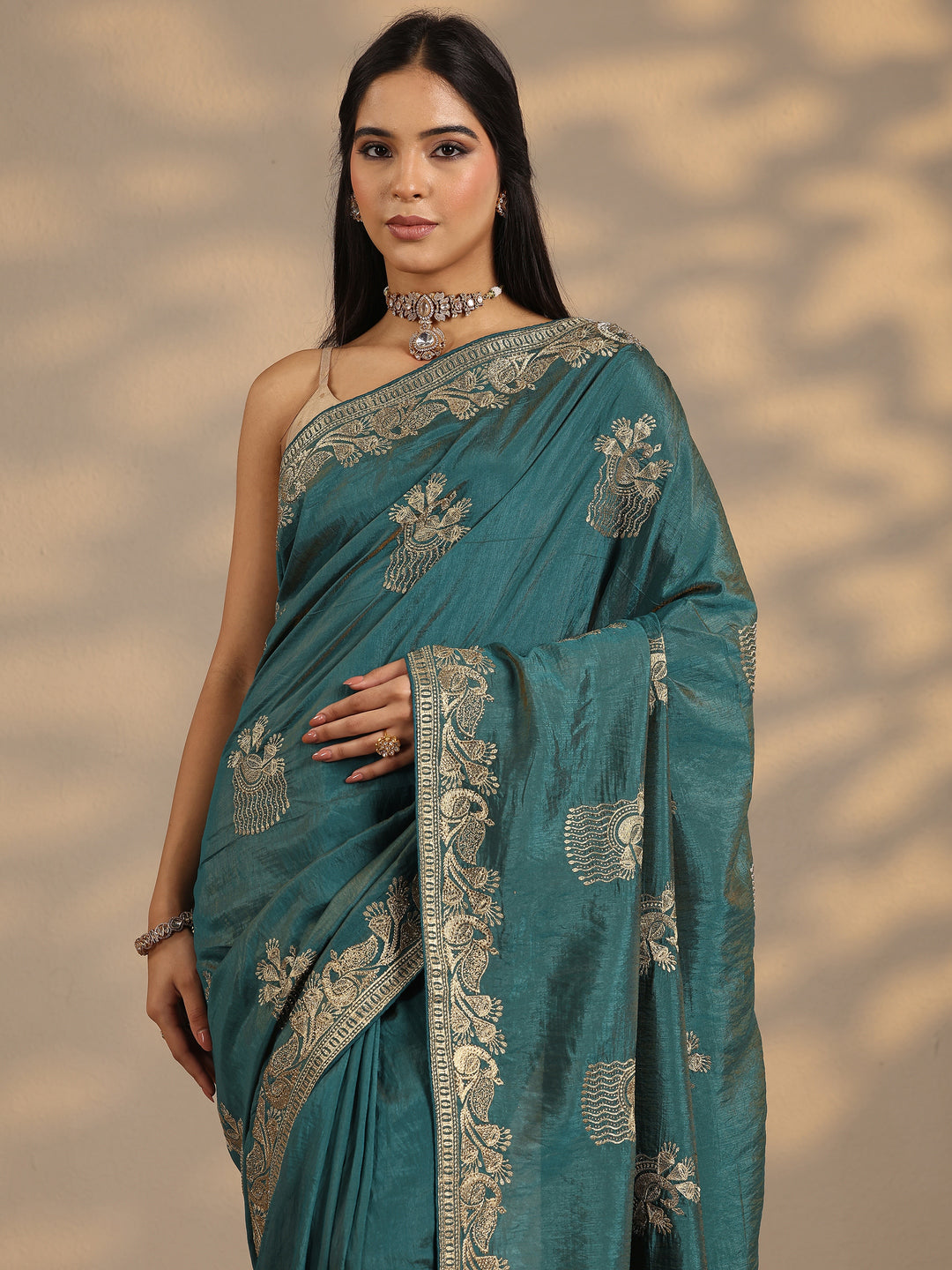  Green Embroidered Organza Saree With Unstitched Blouse Piece 