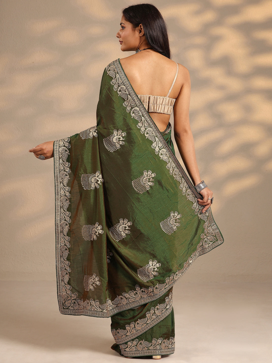  Green Embroidered Organza Saree With Unstitched Blouse Piece 