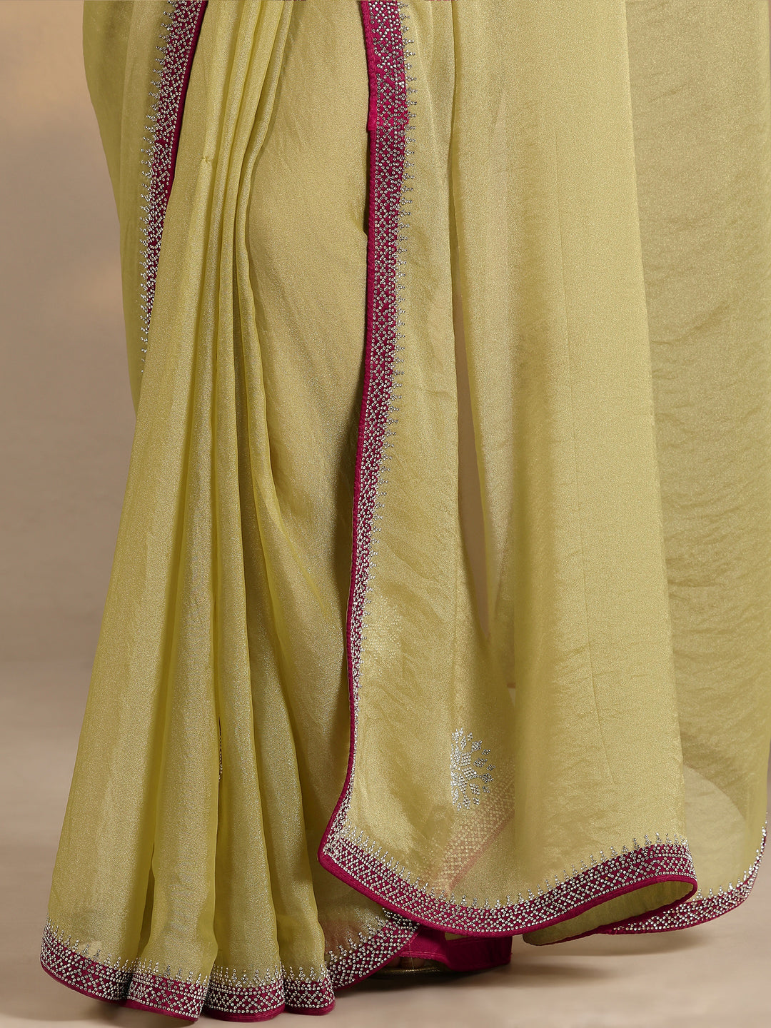  Green Embellished Organza Saree With Unstitched Blouse Piece 