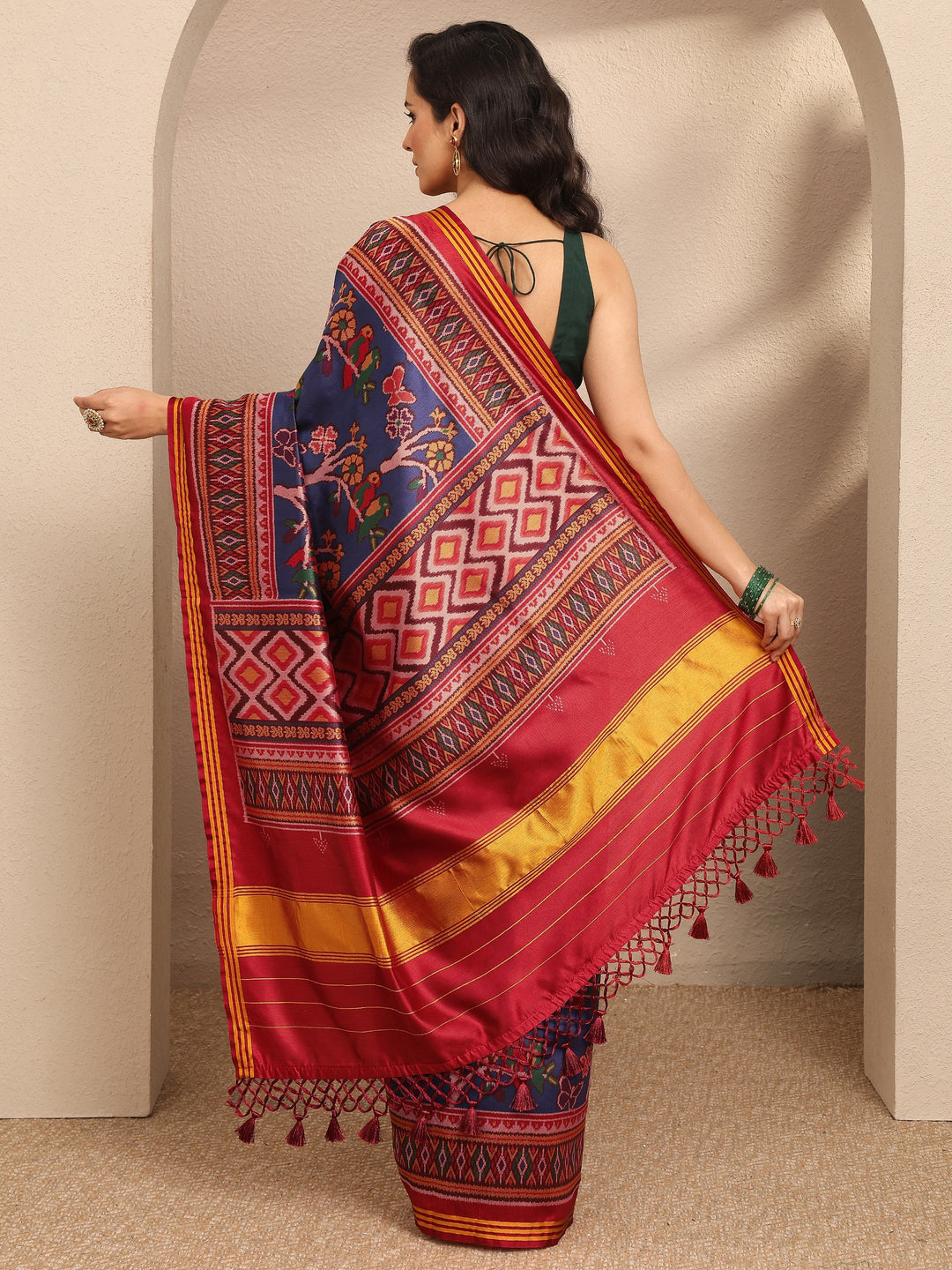  Blue Printed Silk Blend Saree With Unstitched Blouse Piece 