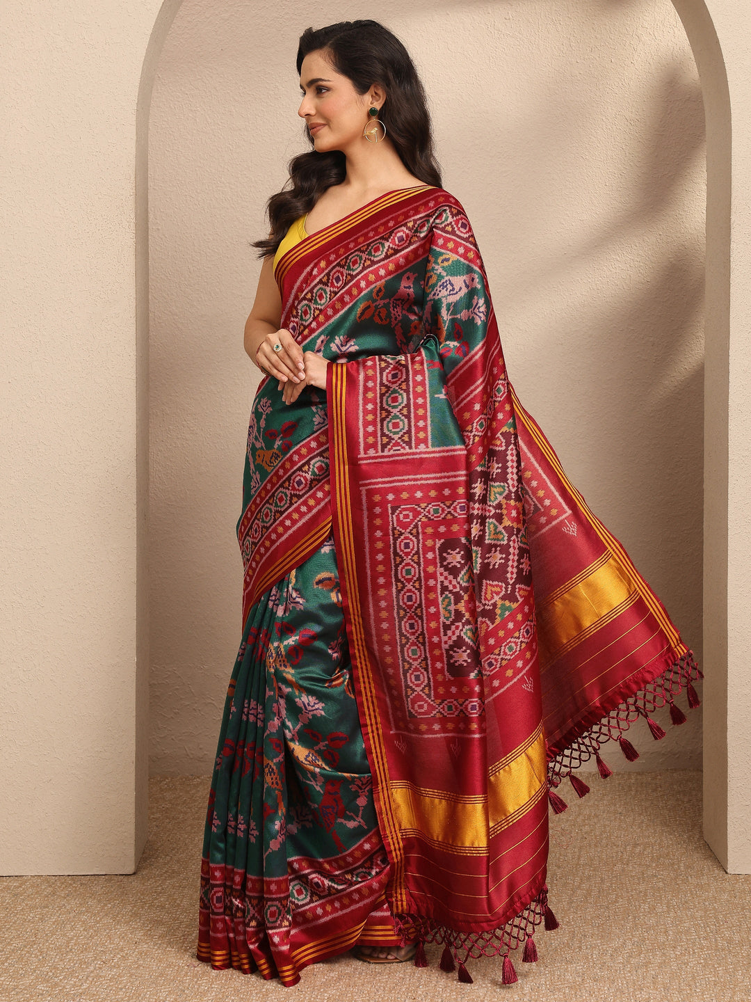  Blue Printed Silk Blend Saree With Unstitched Blouse Piece 