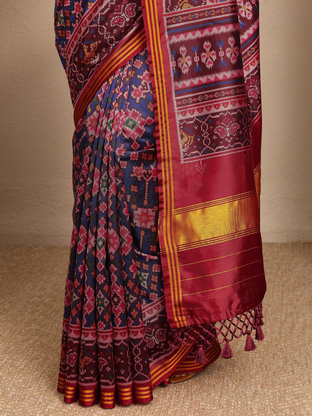  Blue Ikkat Printed Silk Blend Saree With Unstitched Blouse Piece 