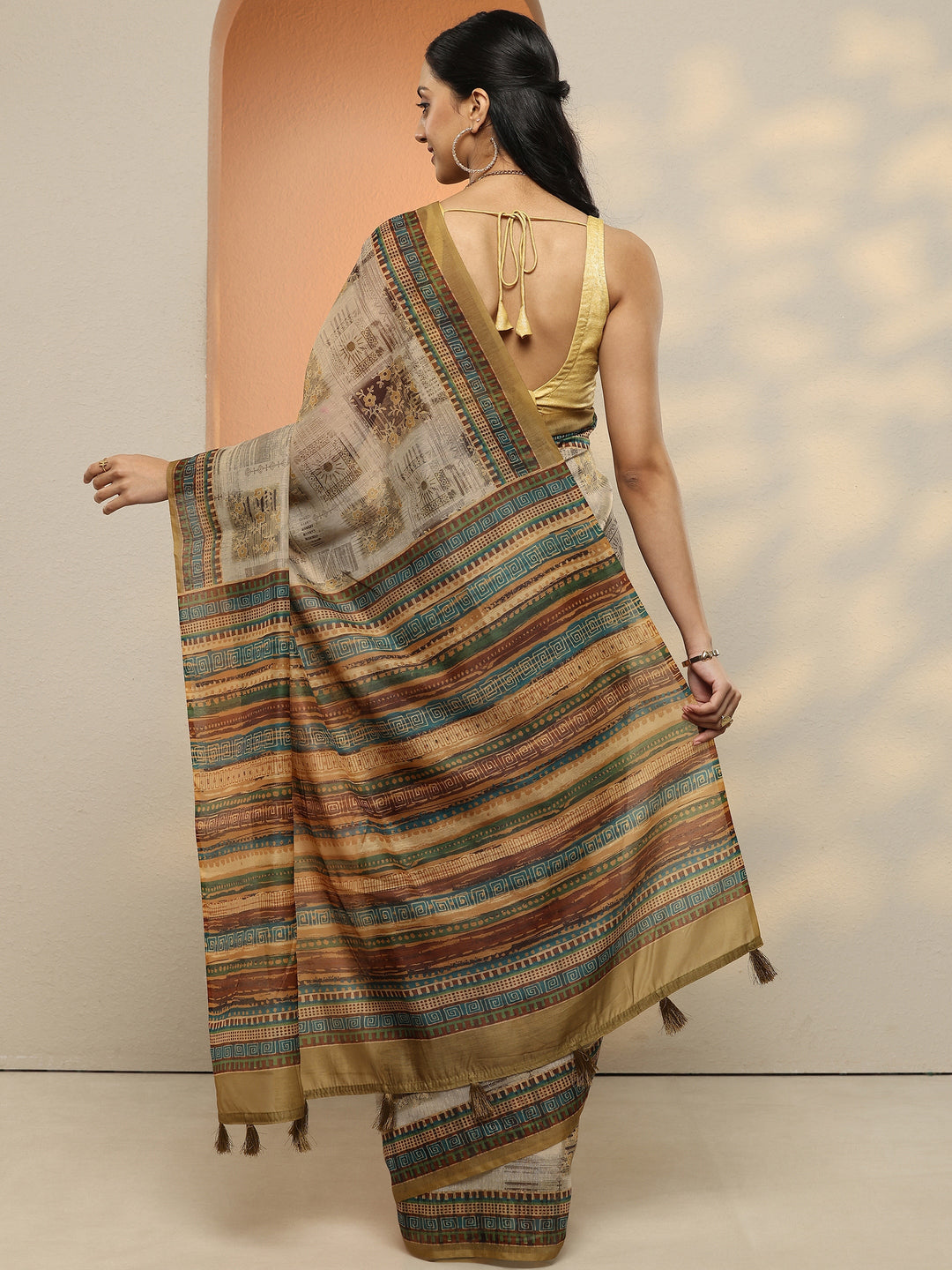  Yellow Printed Silk Blend Saree With Unstitched Blouse Piece 