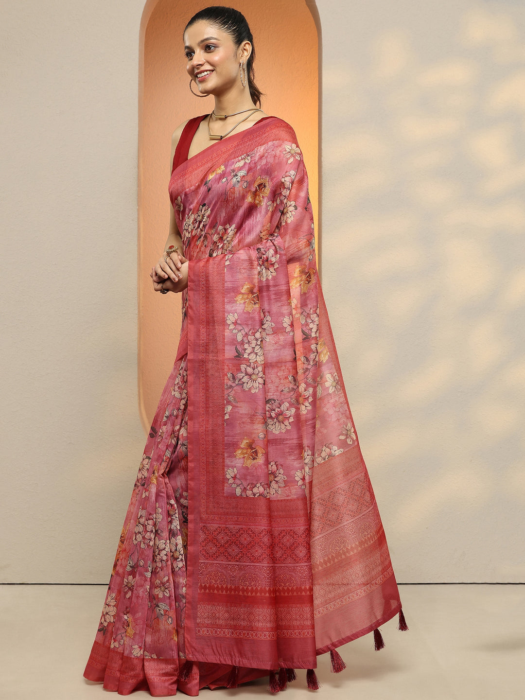  Pink Printed Silk Blend Saree With Unstitched Blouse Piece 