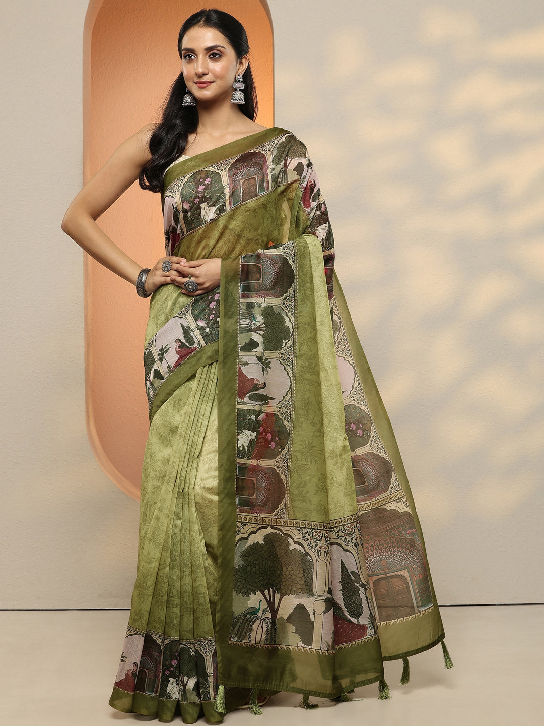  Green Printed Silk Blend Saree With Unstitched Blouse Piece 