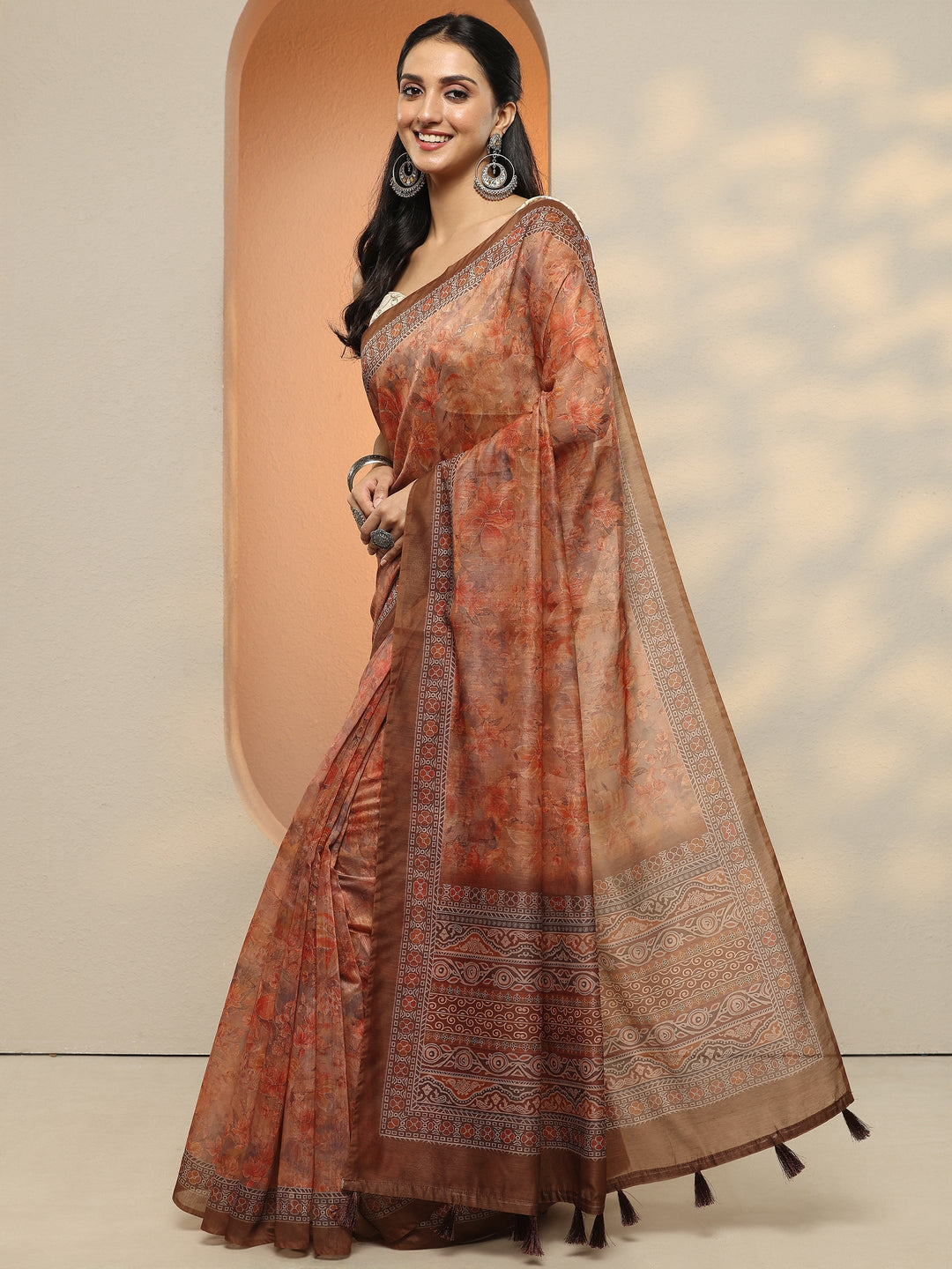  Orange Printed Silk Blend Saree With Unstitched Blouse Piece 