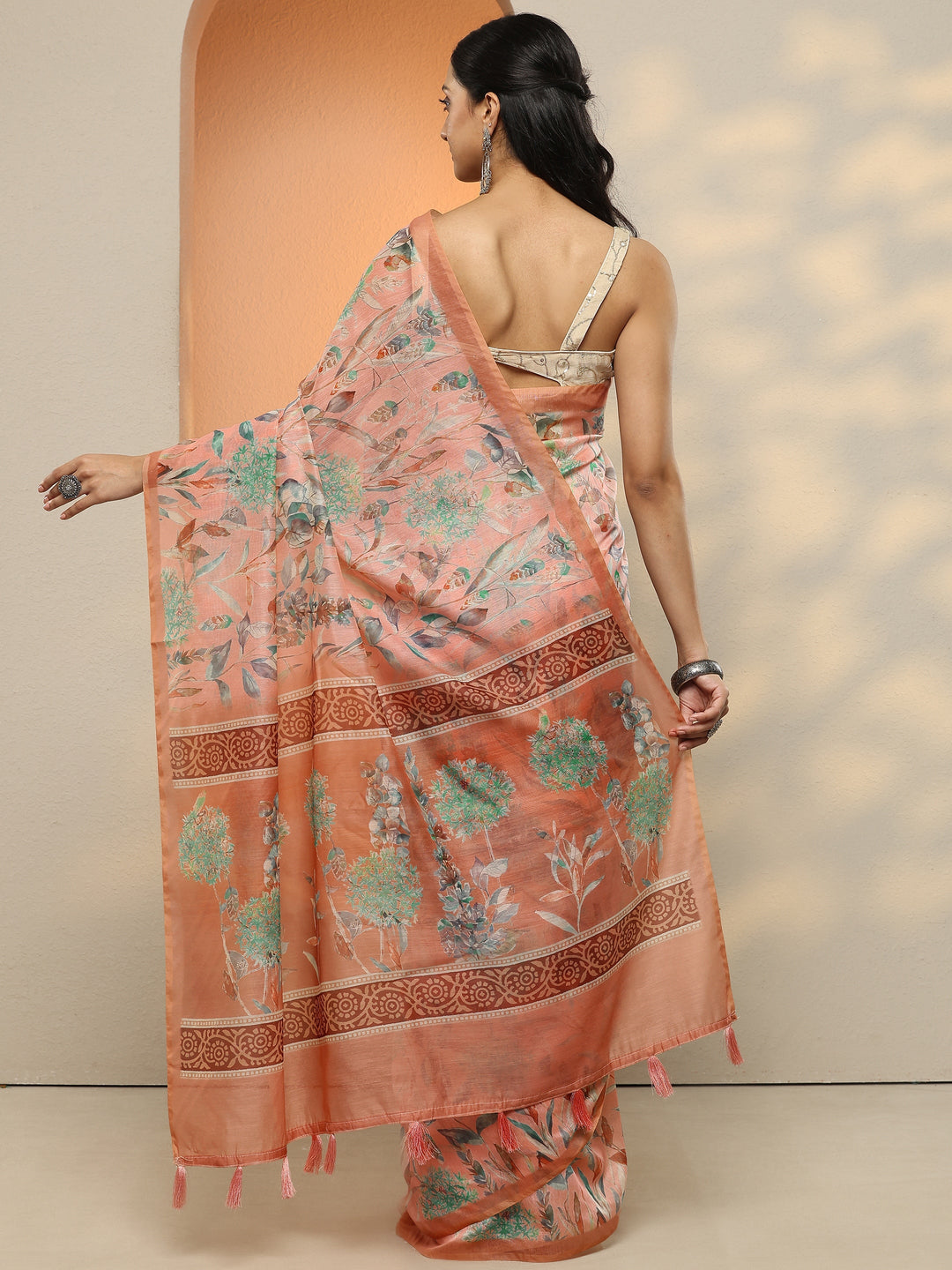  Peach Printed Silk Blend Saree With Unstitched Blouse Piece 