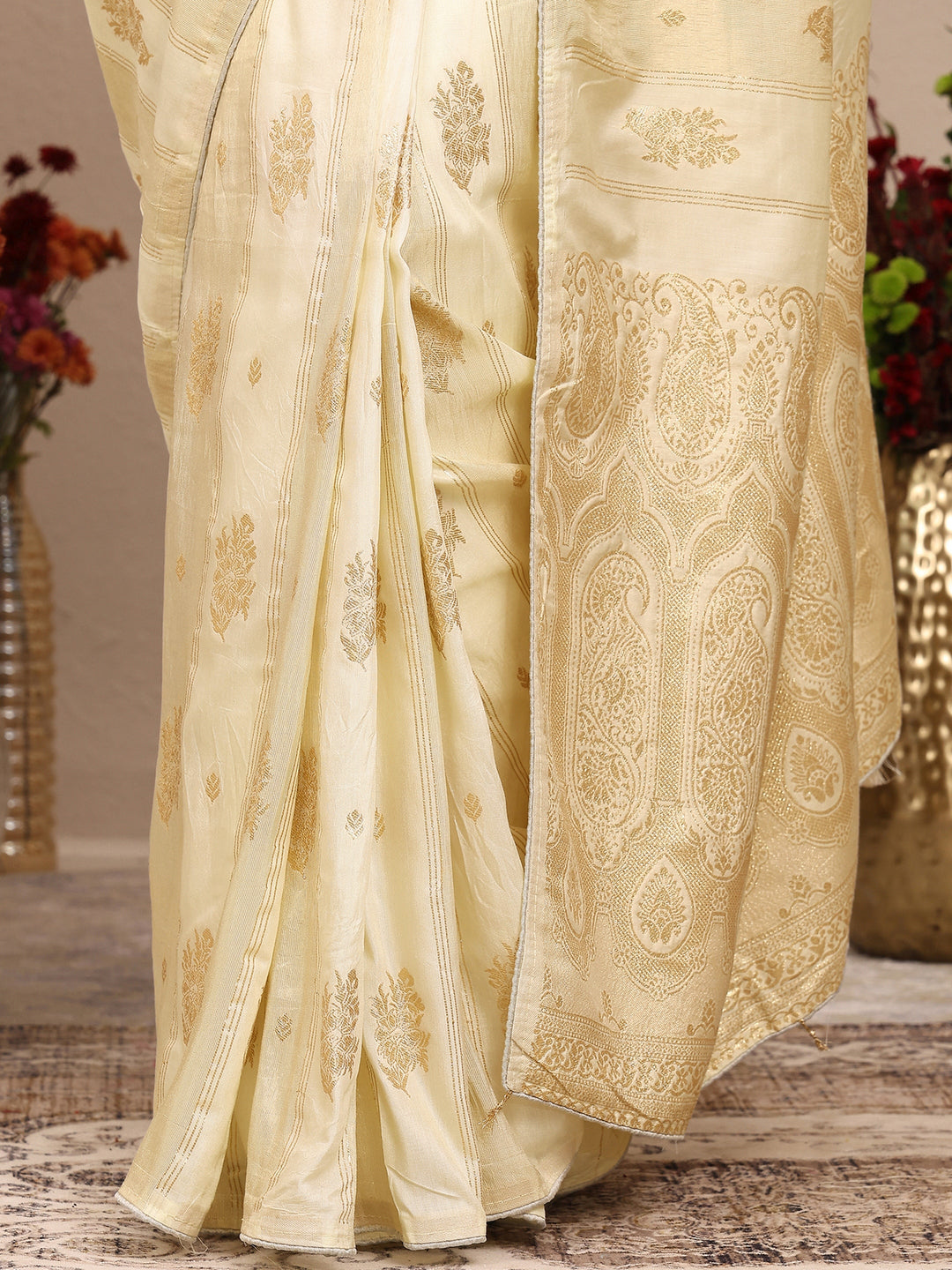  Cream Woven Design Banarsi Silk Blend Saree With Unstitched Blouse Piece 