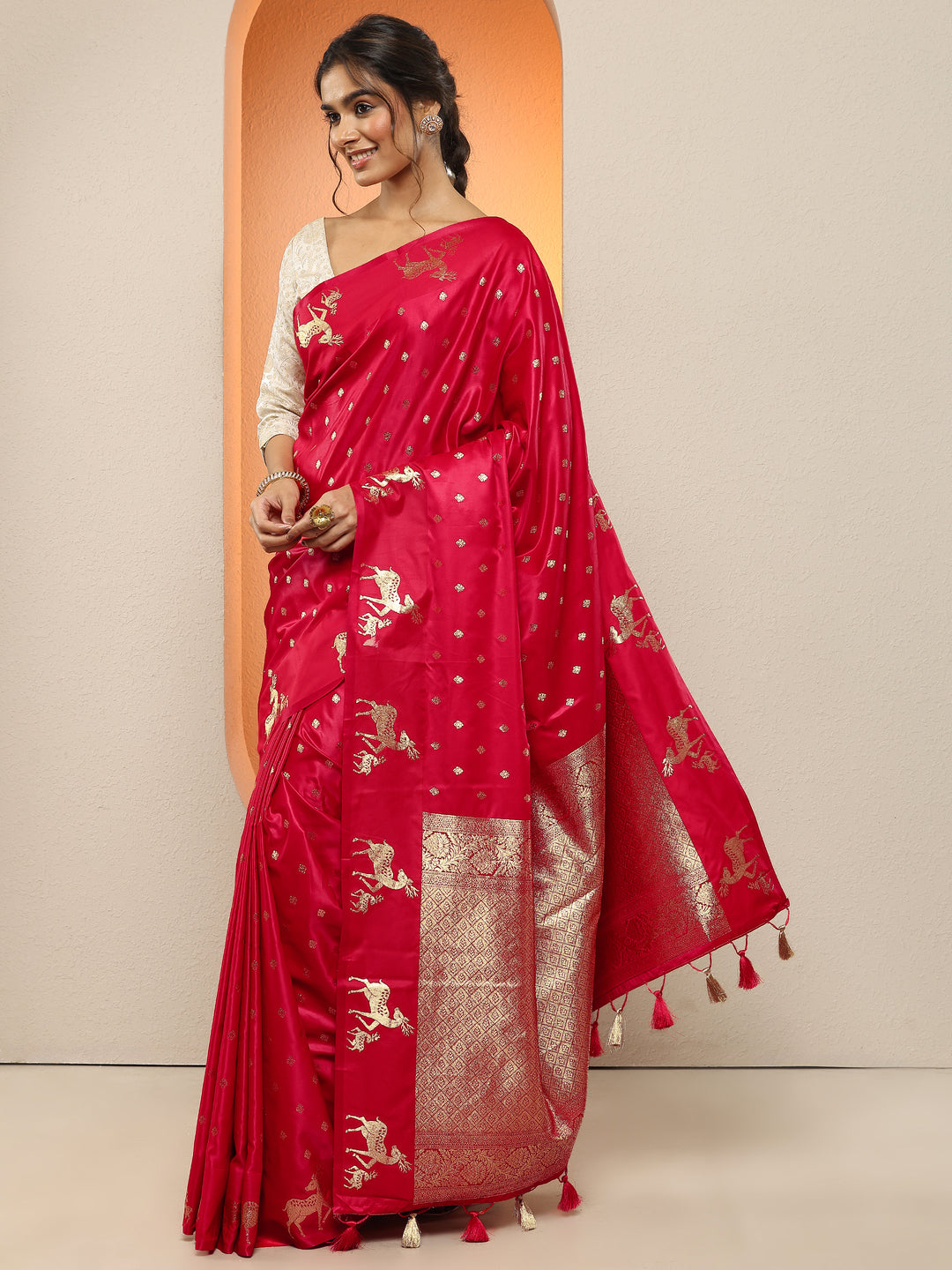  Red Woven Design Silk Blend Sarees With Unstitched Blouse Piece 