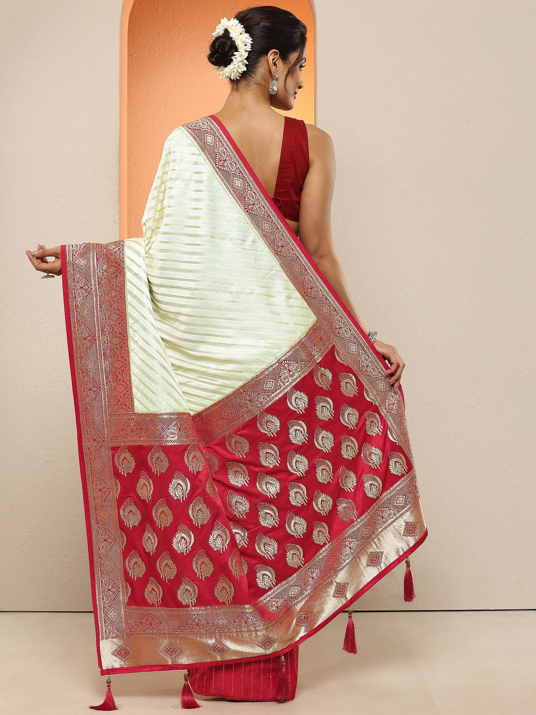  Cream Woven Design Silk Blend Sarees With Unstitched Blouse Piece 
