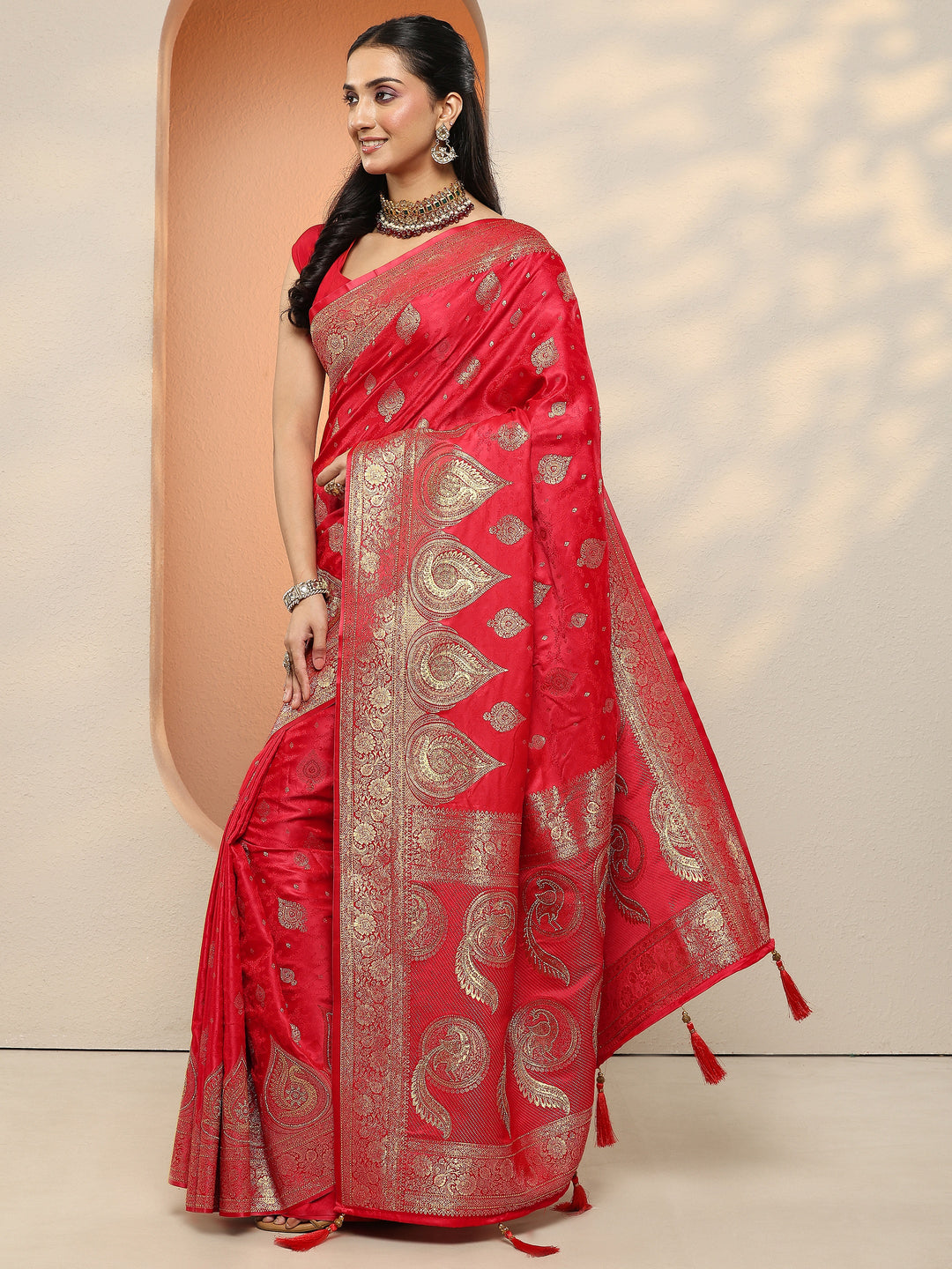  Red Woven Design Silk Blend Sarees With Unstitched Blouse Piece 