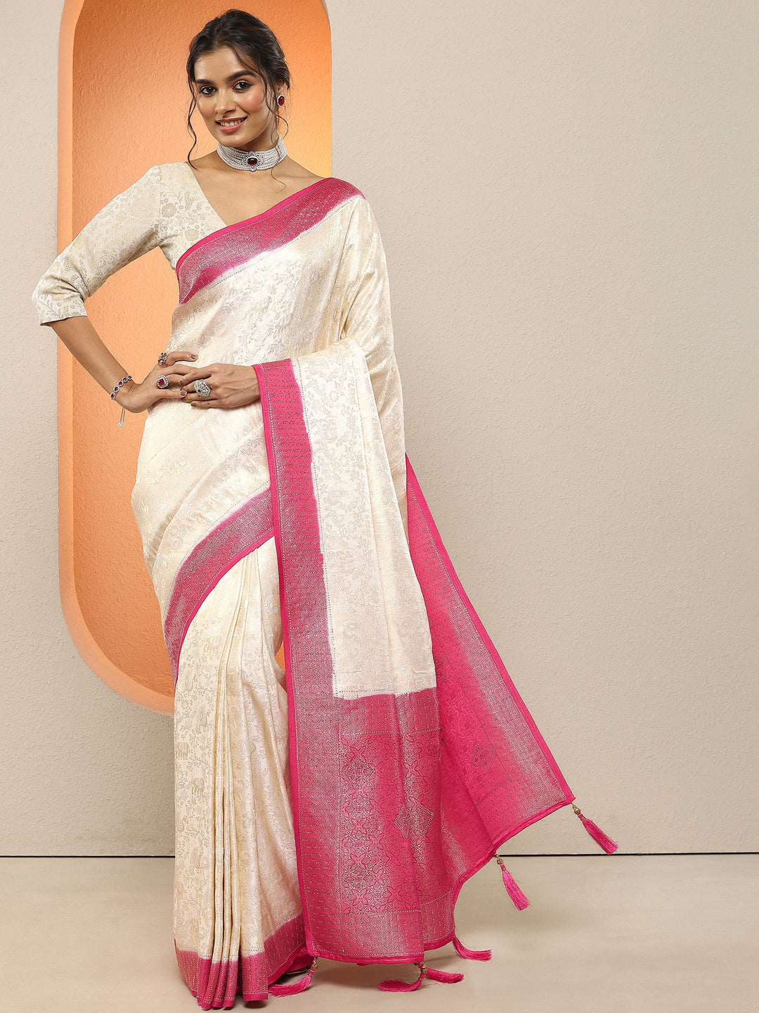  Gold Woven Design Silk Blend Sarees With Unstitched Blouse Piece 