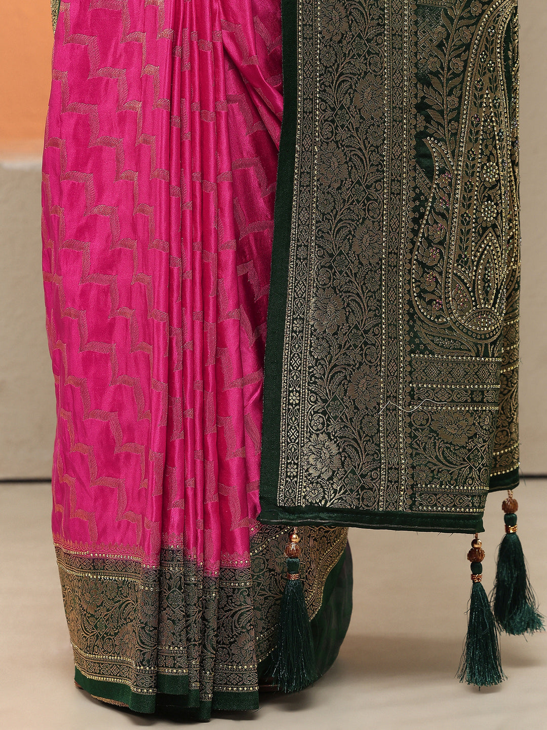  Pink Leheriya Woven Design Sarees With Unstitched Blouse Piece 