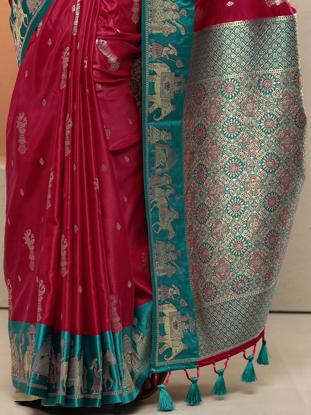  Red Woven Design Silk Blend Sarees With Unstitched Blouse Piece 
