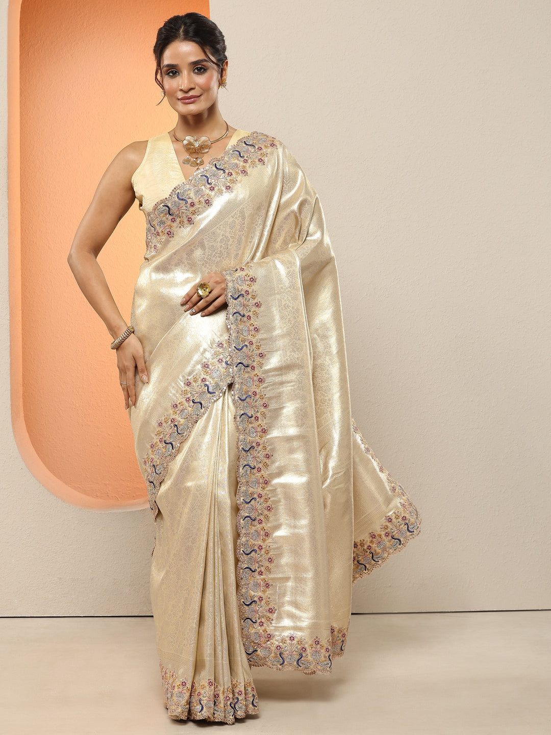  Gold Woven Design Silk Blend Sarees With Unstitched Blouse Piece 