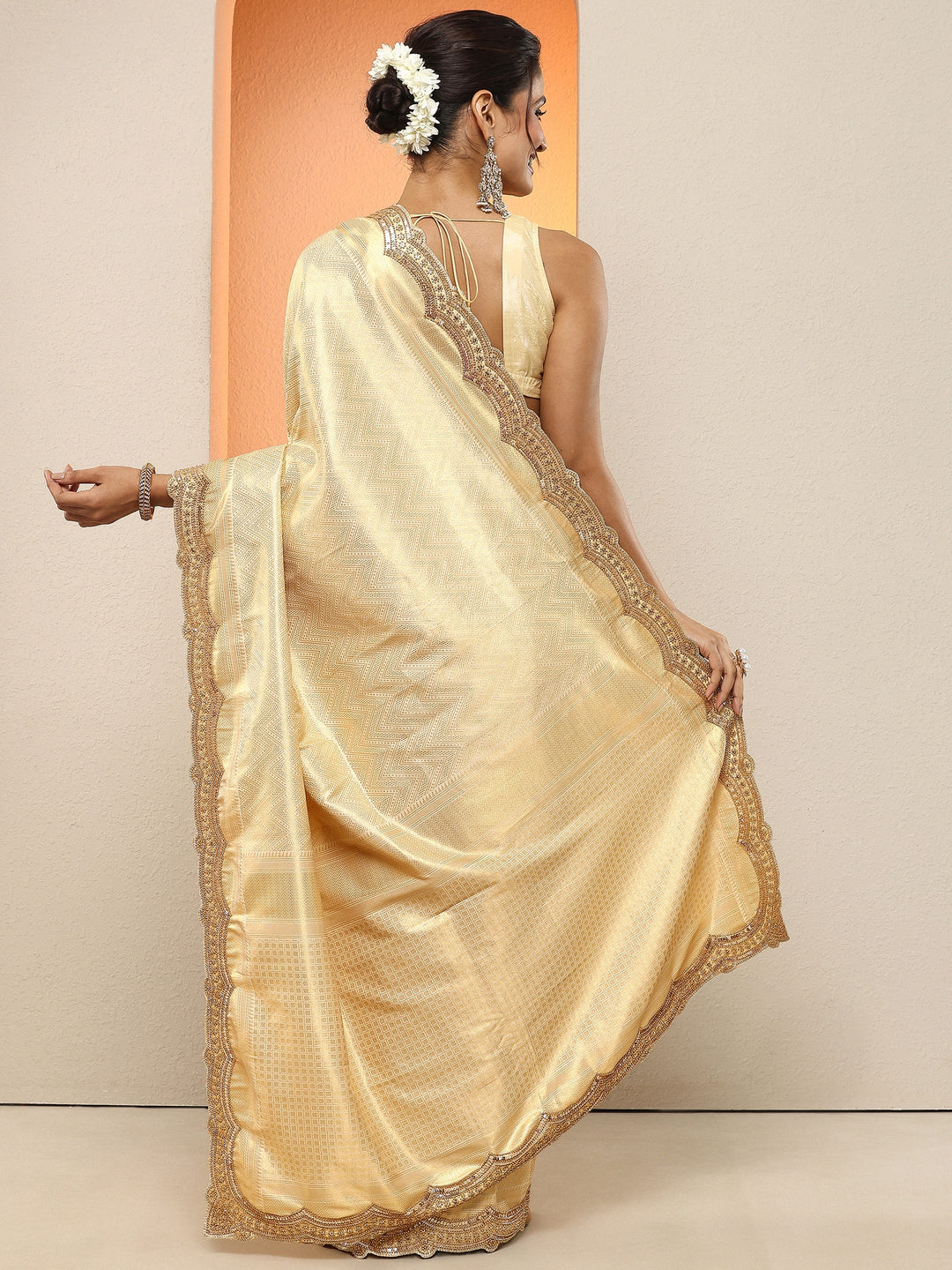  Gold Woven Design Silk Blend Sarees With Unstitched Blouse Piece 