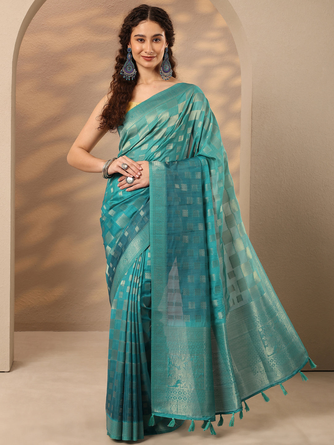  Green Woven Design Silk Blend Saree With Unstitched Blouse Piece 