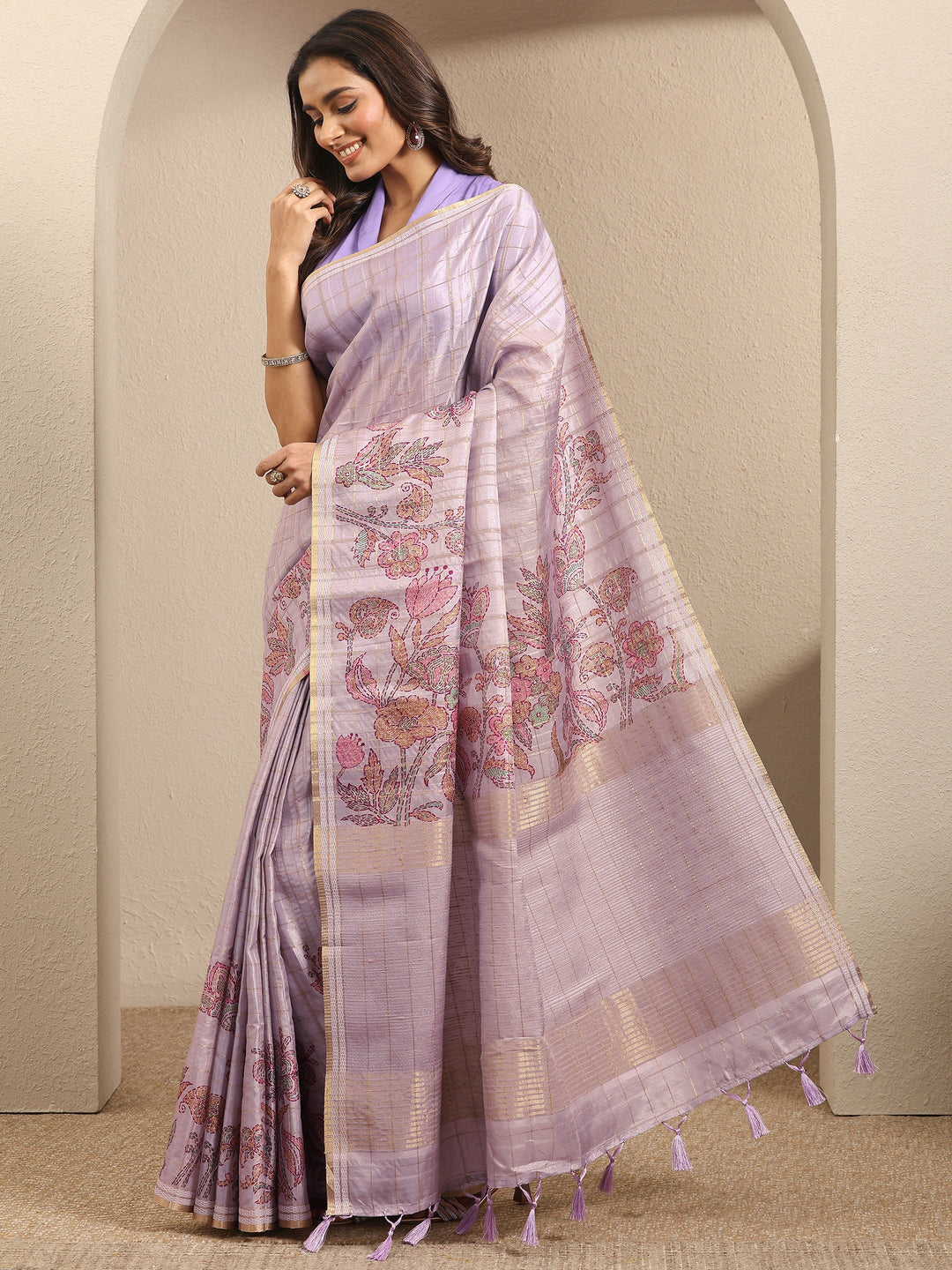  Lavender Printed Silk Blend Saree With Unstitched Blouse Piece 