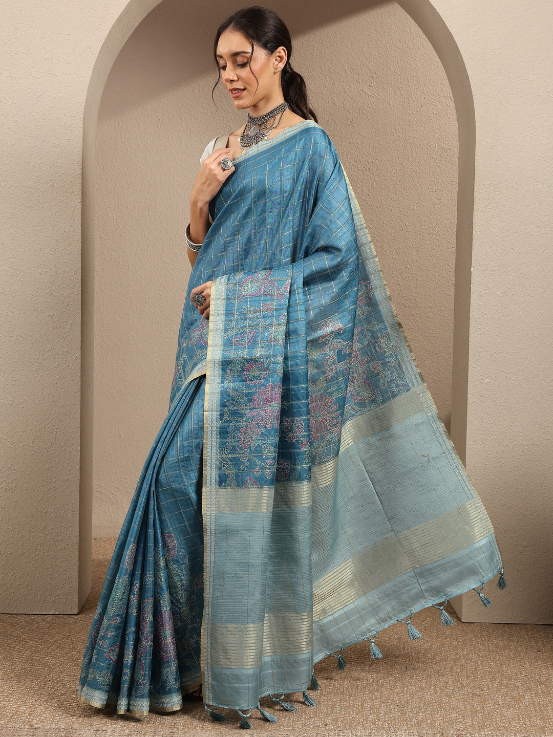  Green Printed Silk Blend Saree With Unstitched Blouse Piece 