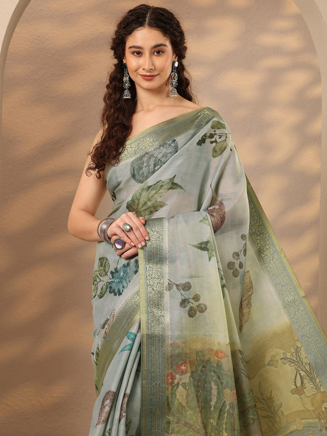  Grey Printed Silk Blend Saree With Unstitched Blouse Piece 