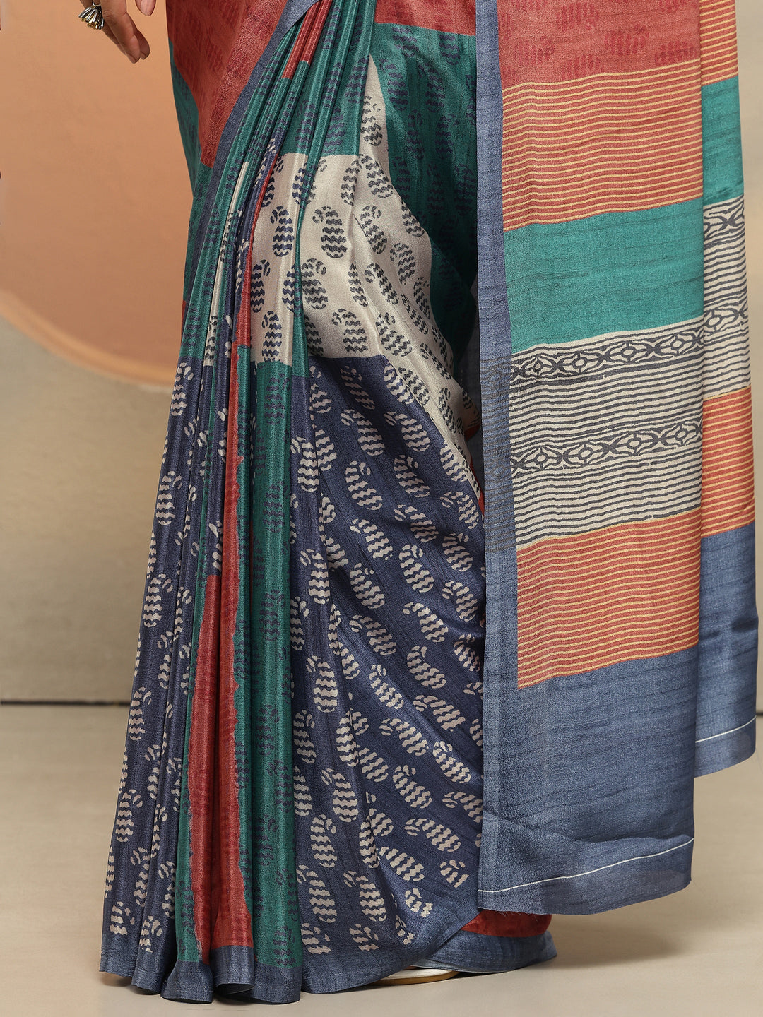  Multi Paisley Printed Silk Blend Saree With Unstitched Blouse Piece 