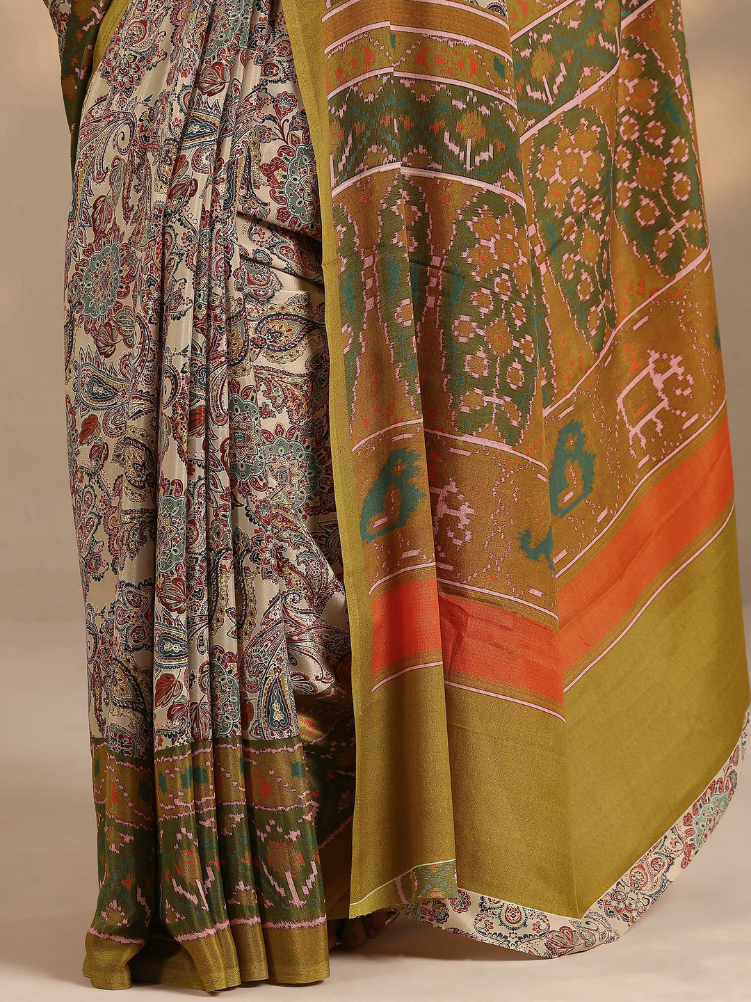  Multi Printed Silk Blend Saree With Unstitched Blouse Piece 
