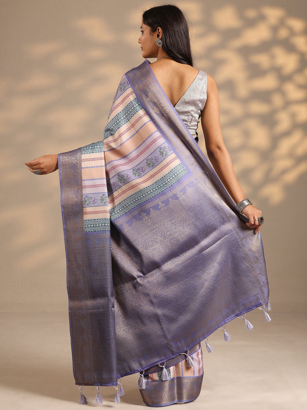  Multi Printed Silk Blend Saree With Unstitched Blouse Piece 