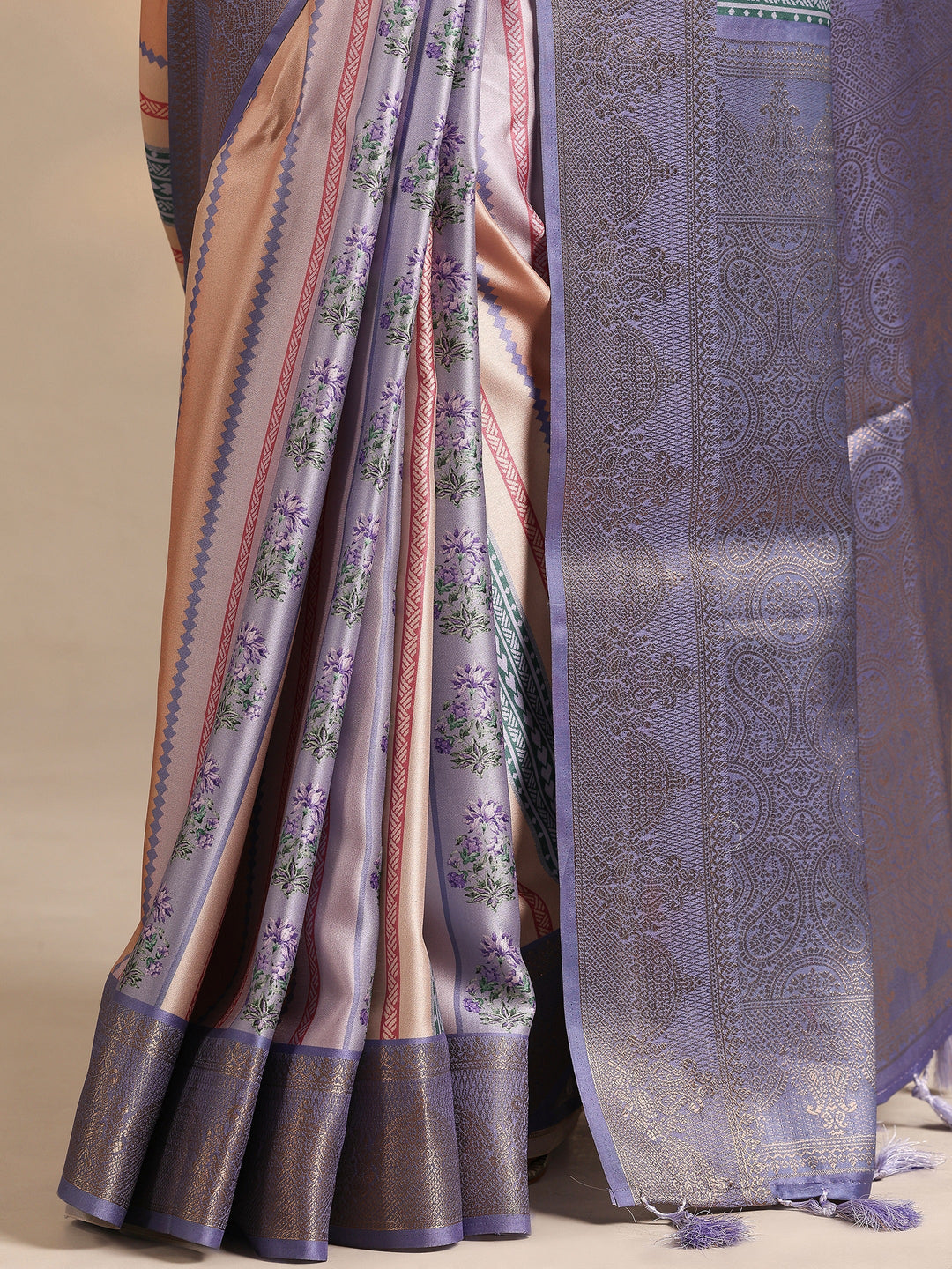  Multi Printed Silk Blend Saree With Unstitched Blouse Piece 