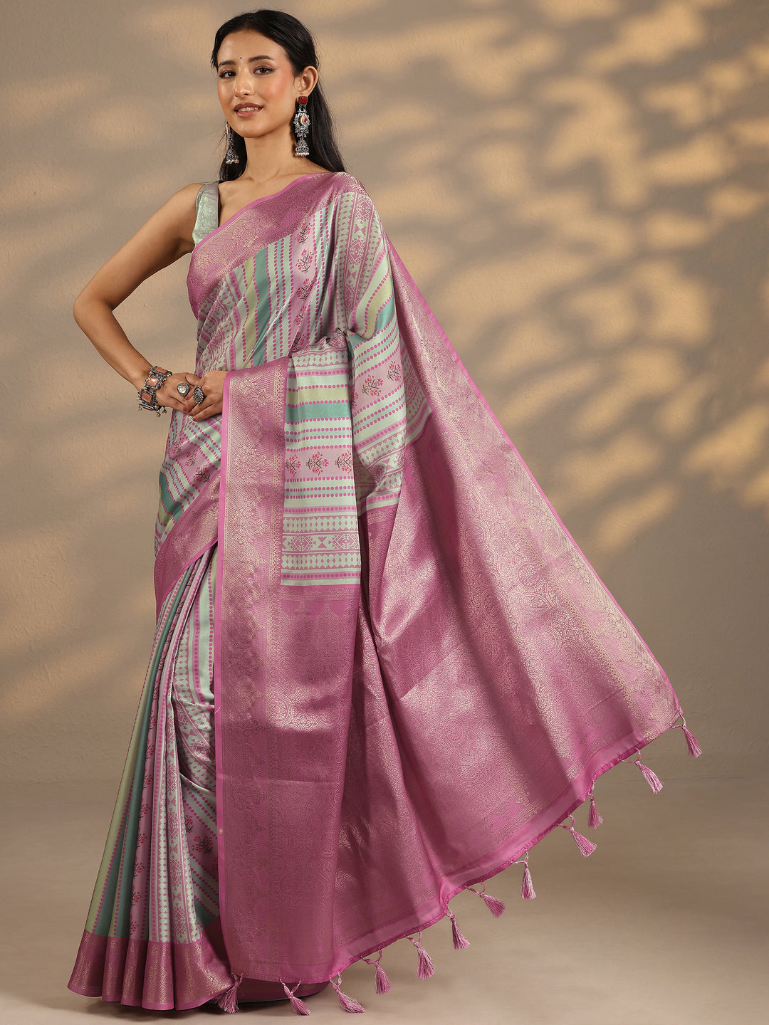  Multi Printed Silk Blend Saree With Unstitched Blouse Piece 