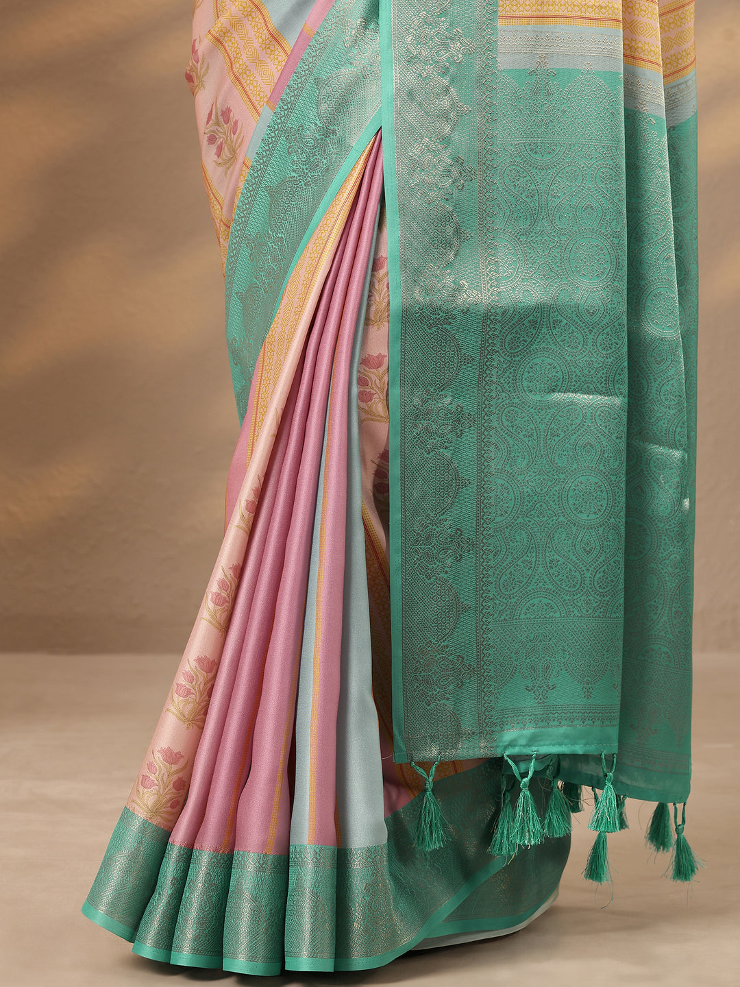  Multi Printed Silk Blend Saree With Unstitched Blouse Piece 