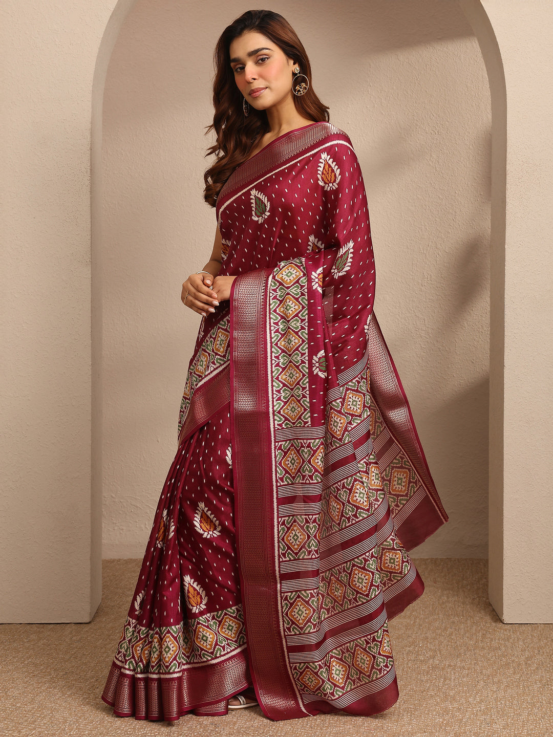  Burgundy Printed Silk Blend Saree With Unstitched Blouse Piece 