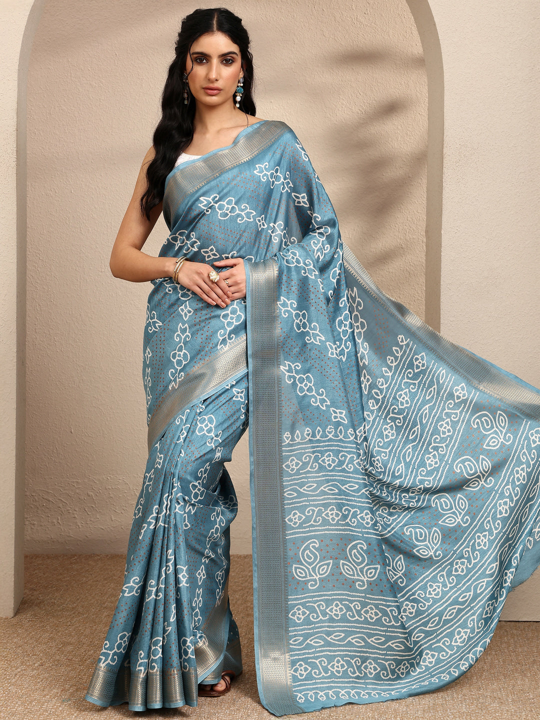  Blue Bandhani Printed Silk Blend Saree With Unstitched Blouse Piece 