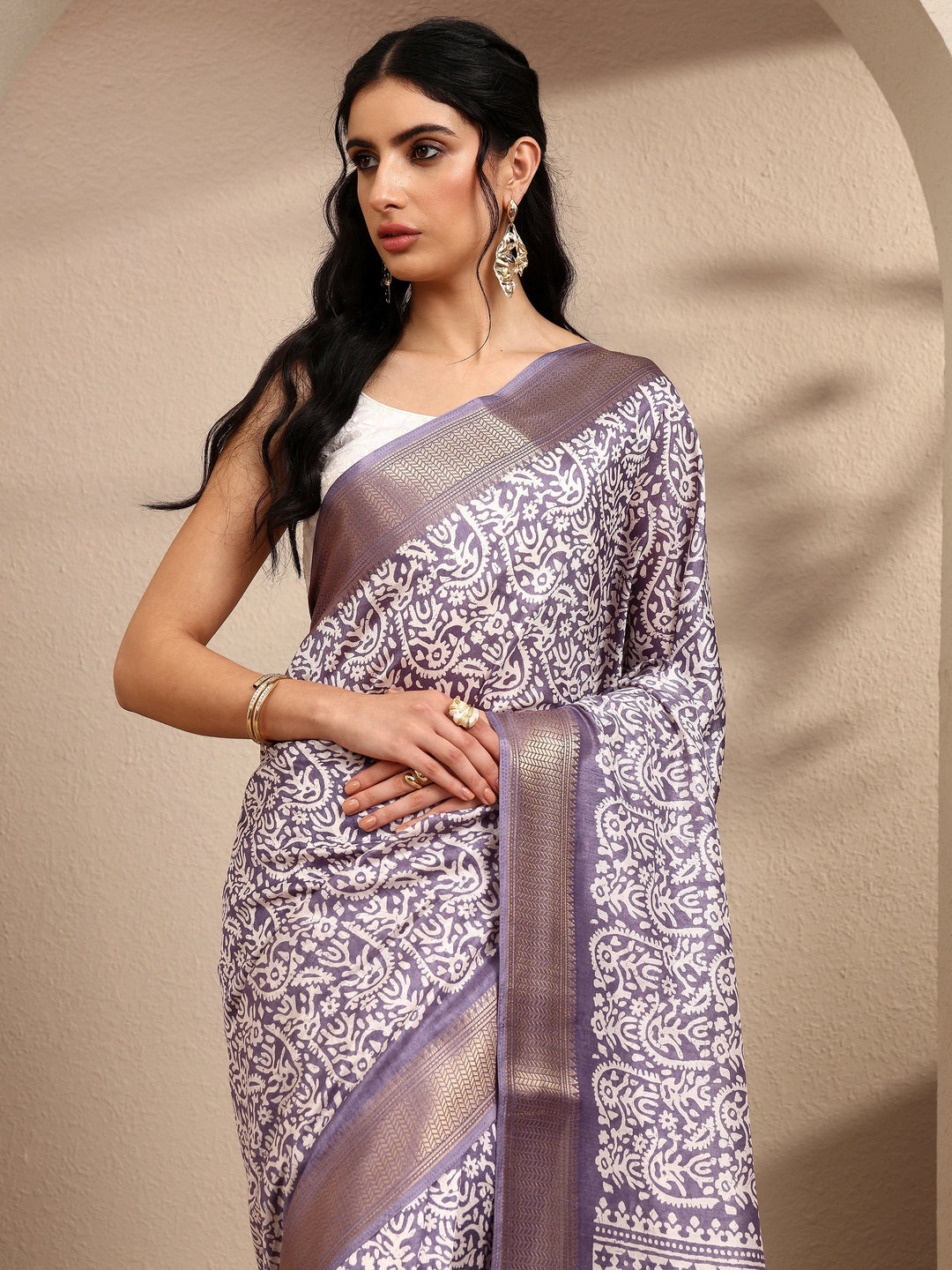  Lavender Printed Silk Blend Saree With Unstitched Blouse Piece 