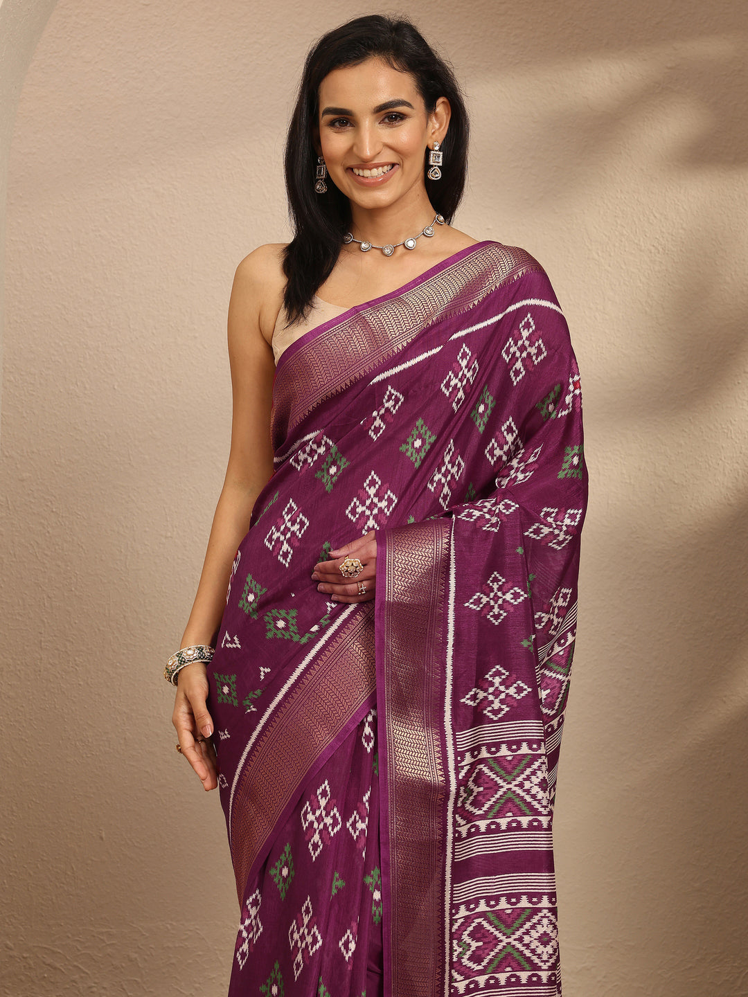  Burgundy Printed Silk Blend Saree With Unstitched Blouse Piece 