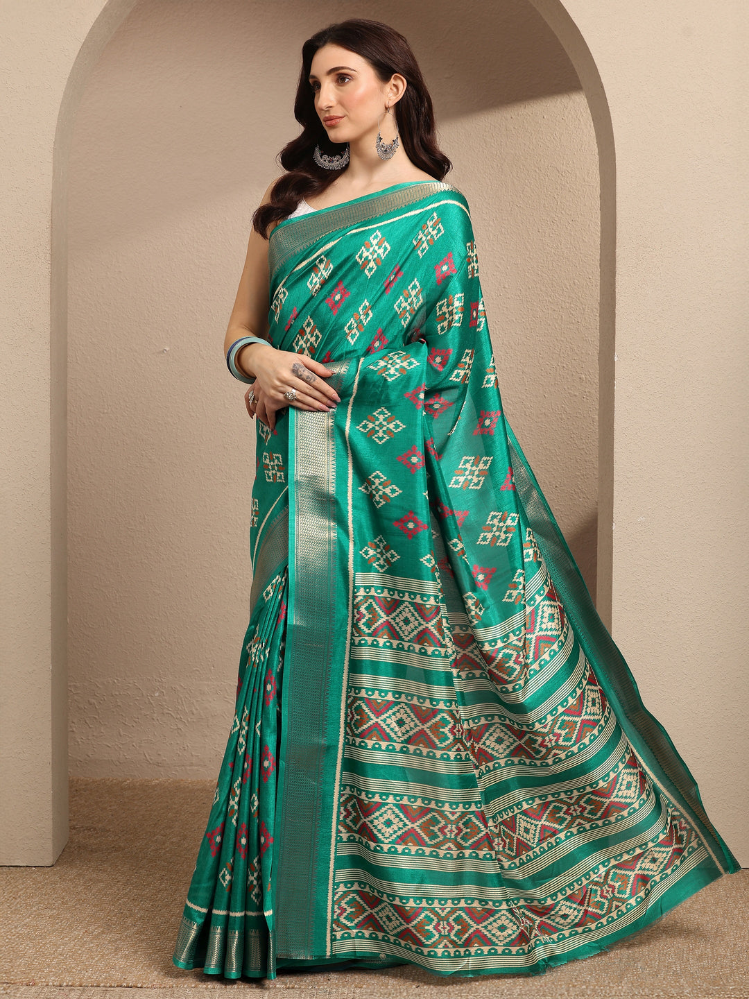  Green Ikkat Printed Silk Blend Saree With Unstitched Blouse Piece 