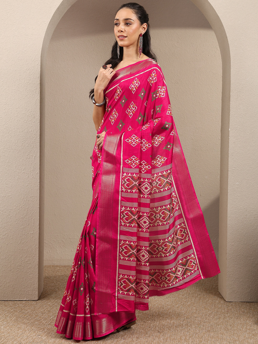  Pink Ikkat Printed Silk Blend Saree With Unstitched Blouse Piece 
