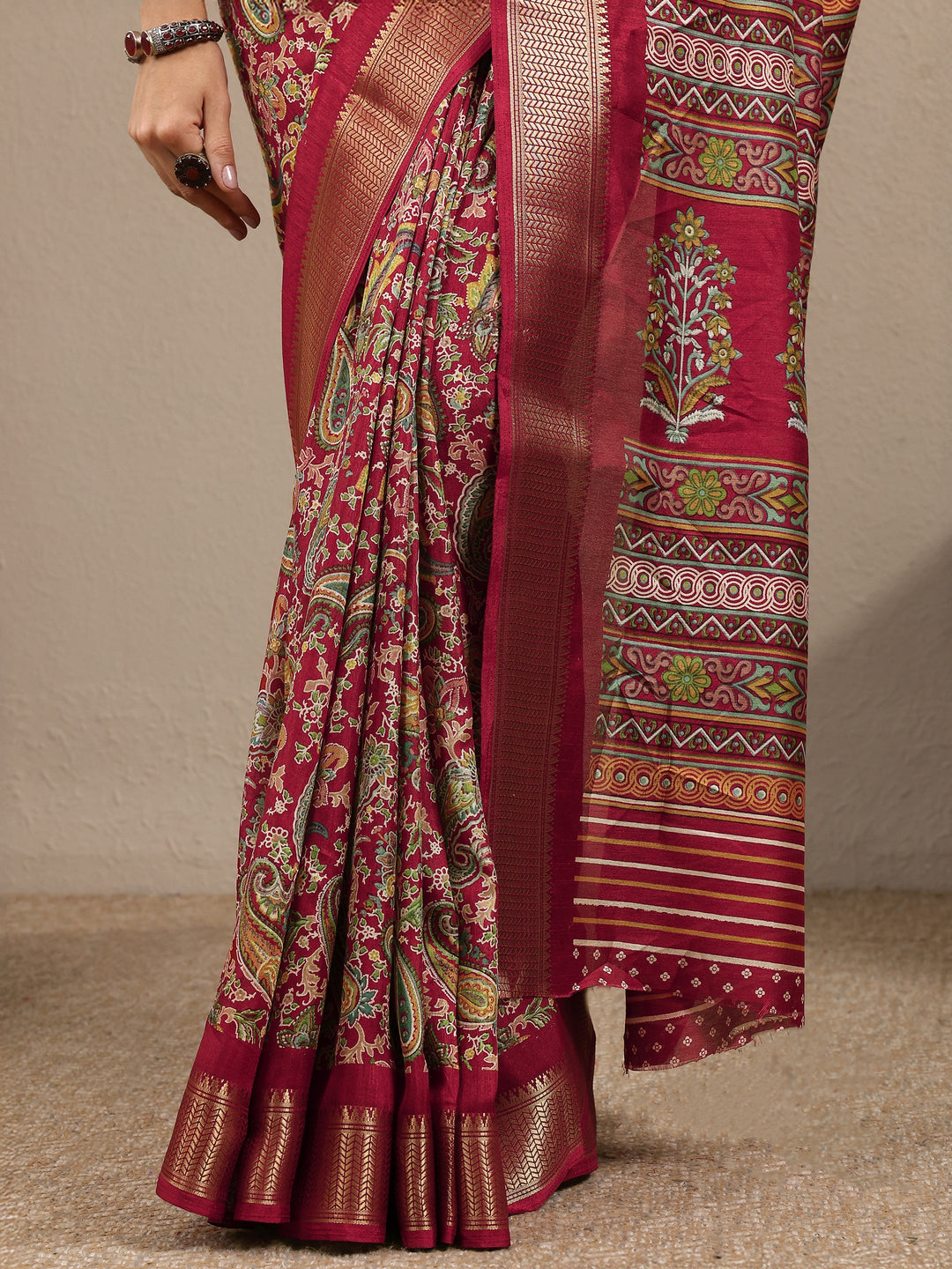  Brown Paisley Printed Silk Blend Saree With Unstitched Blouse Piece 