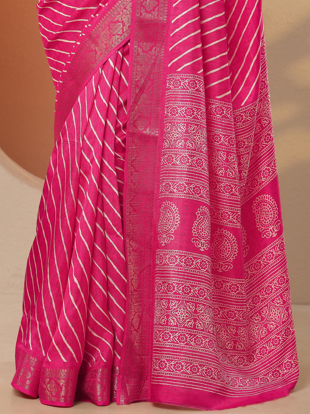  Pink Leheriya Printed Silk Blend Saree With Unstitched Blouse Piece 